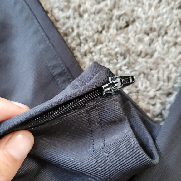 Woman's Adidas Trio Tapered Jogger Track Pants Size Small Black - Picture 5 of 13